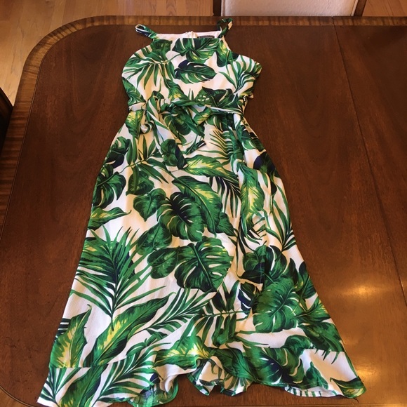 Sz.M LUXOLOGY Palm Leaf Tropical Print Dress NWT - Picture 2 of 8